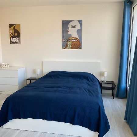Cozy Studio With Garage In The City Center Pilsen Exterior foto